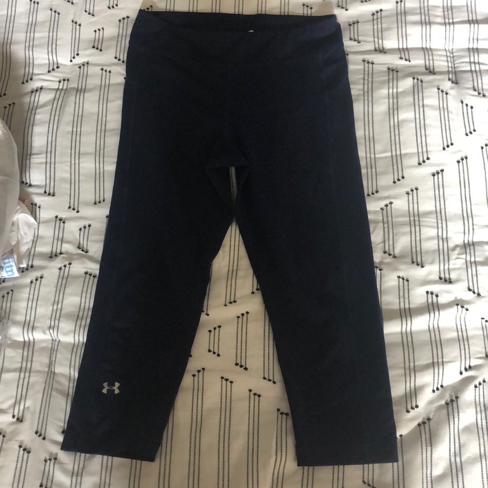 Under armour blue cropped leggings